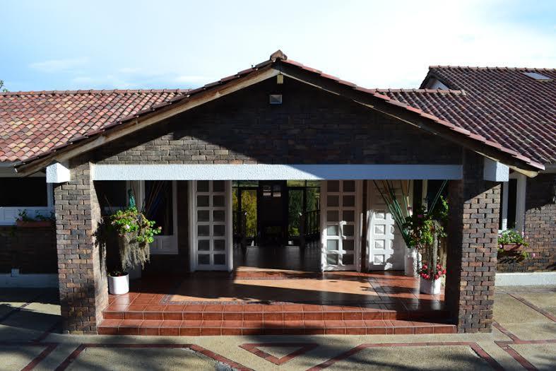 פאיפה Miravalle Suites מראה חיצוני תמונה