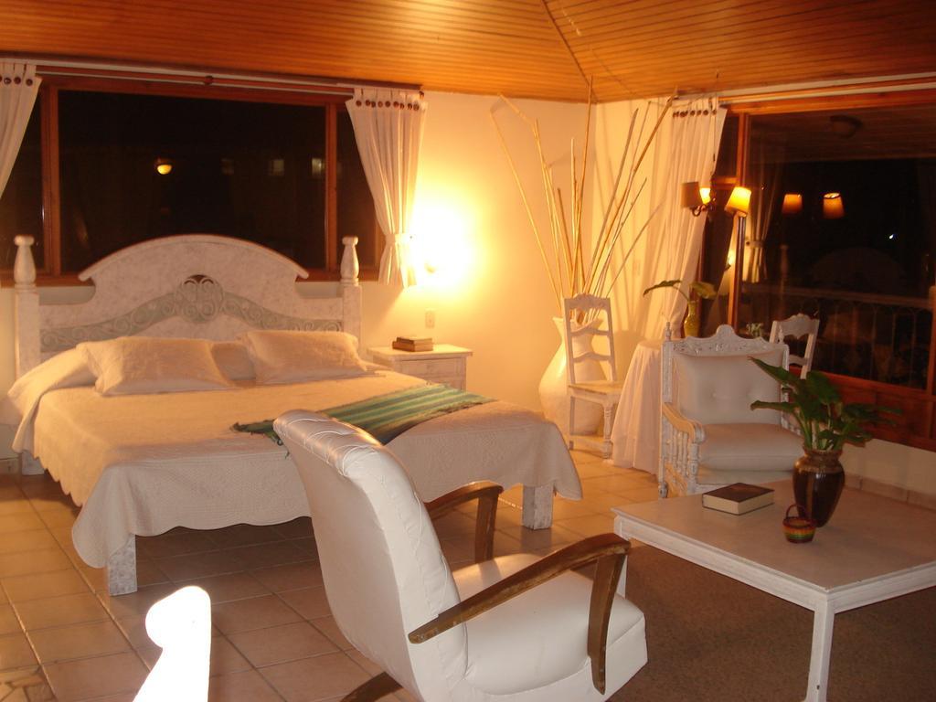פאיפה Miravalle Suites מראה חיצוני תמונה